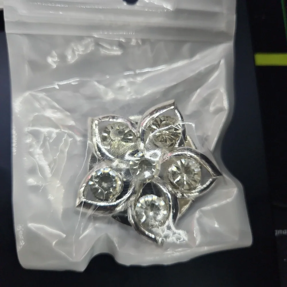 Starchild Bling Phone Accessory - Picture 2 of 3